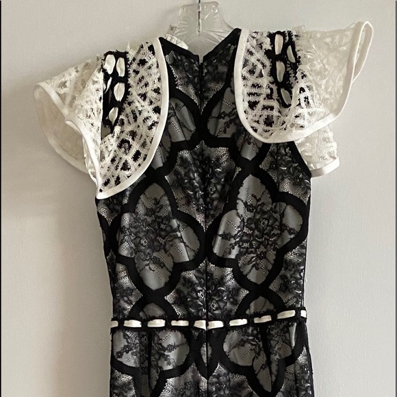 Alexis Lace Jumpsuit, white and black S like new